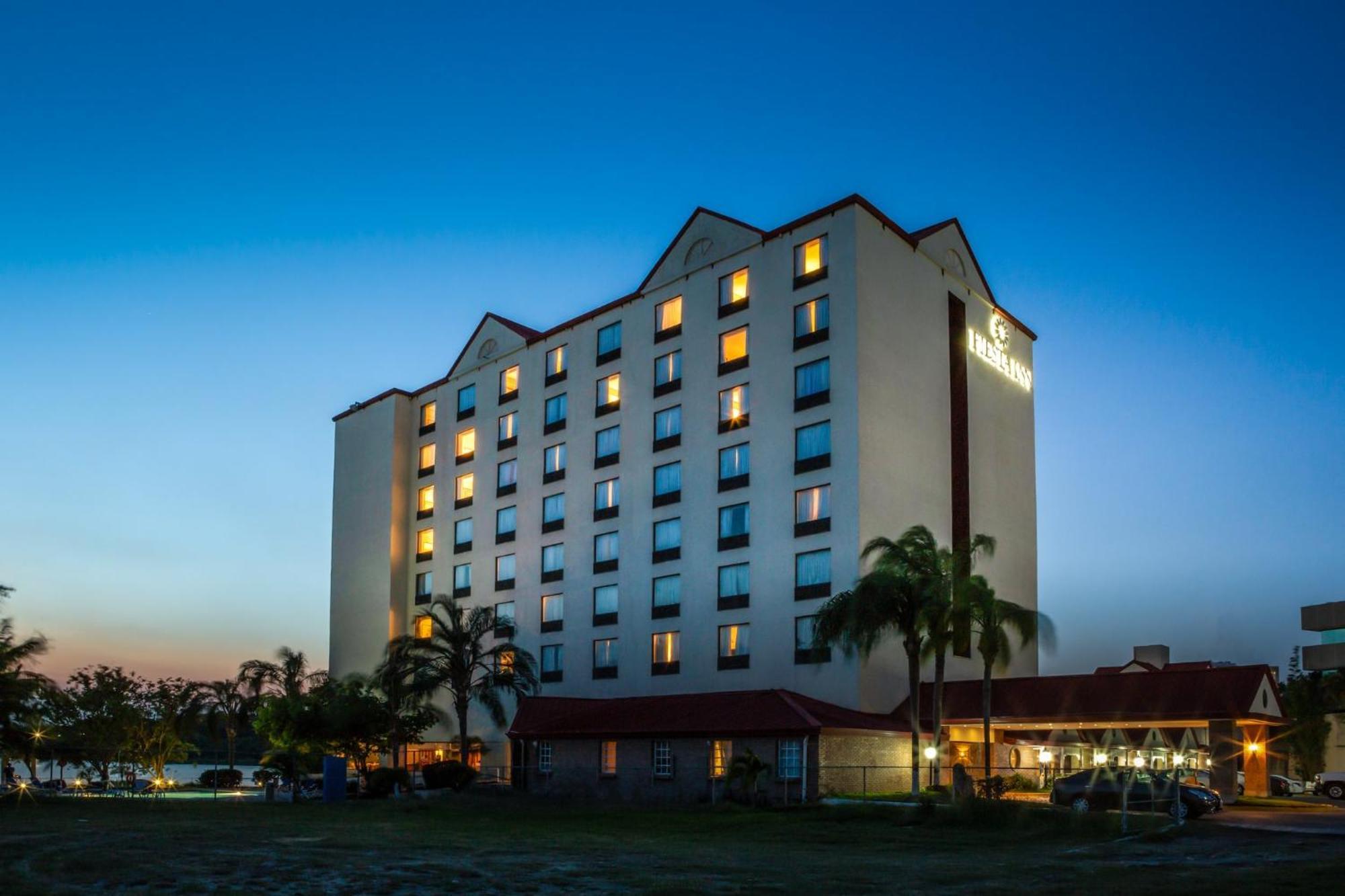 Fiesta Inn Tampico Exterior photo