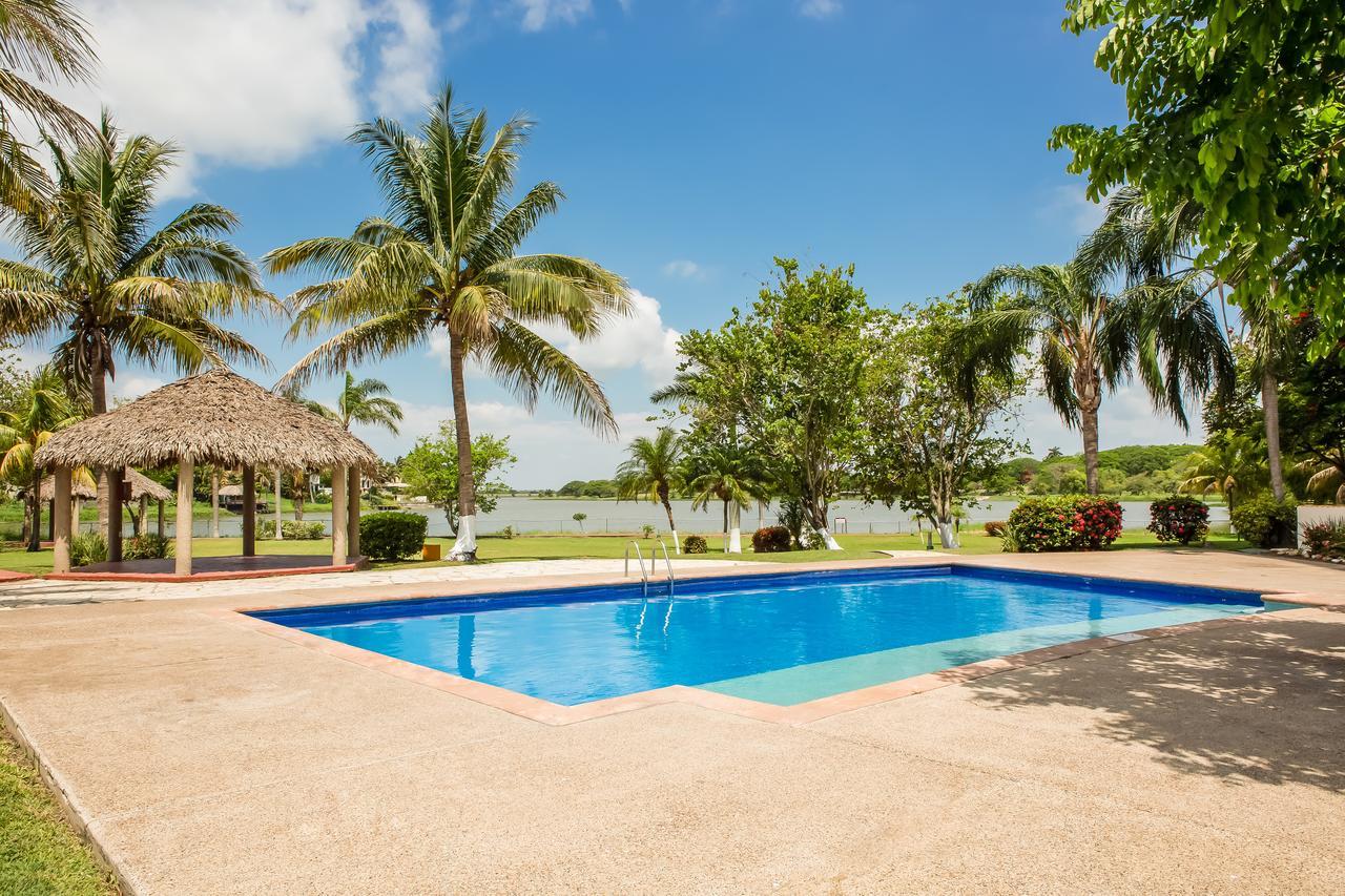 Fiesta Inn Tampico Exterior photo