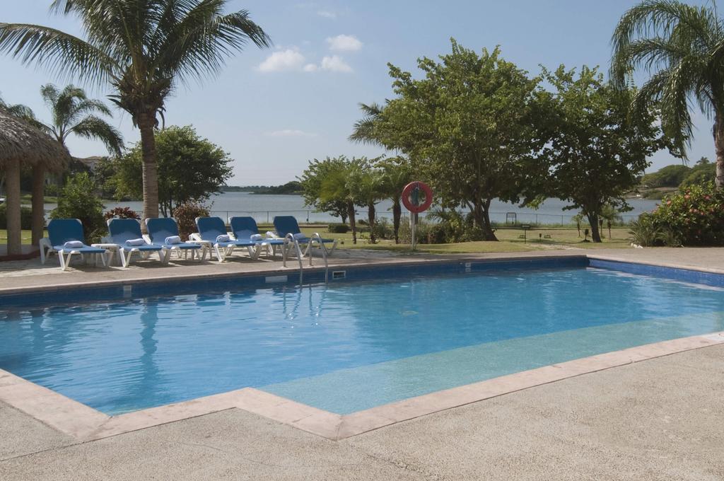 Fiesta Inn Tampico Exterior photo
